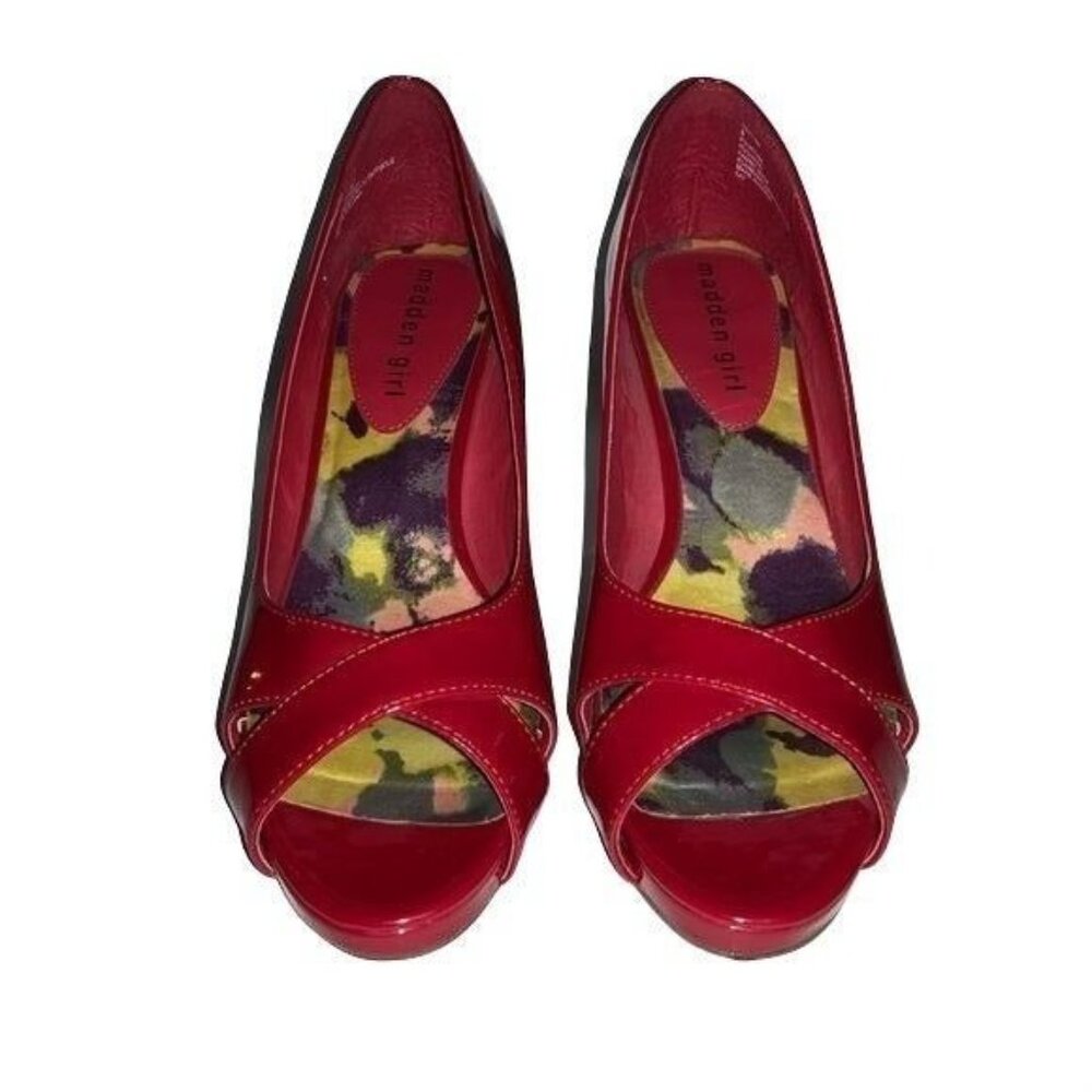 Madden Girl Red Patent Peep Toe Heels Womens Shoes Size 7M